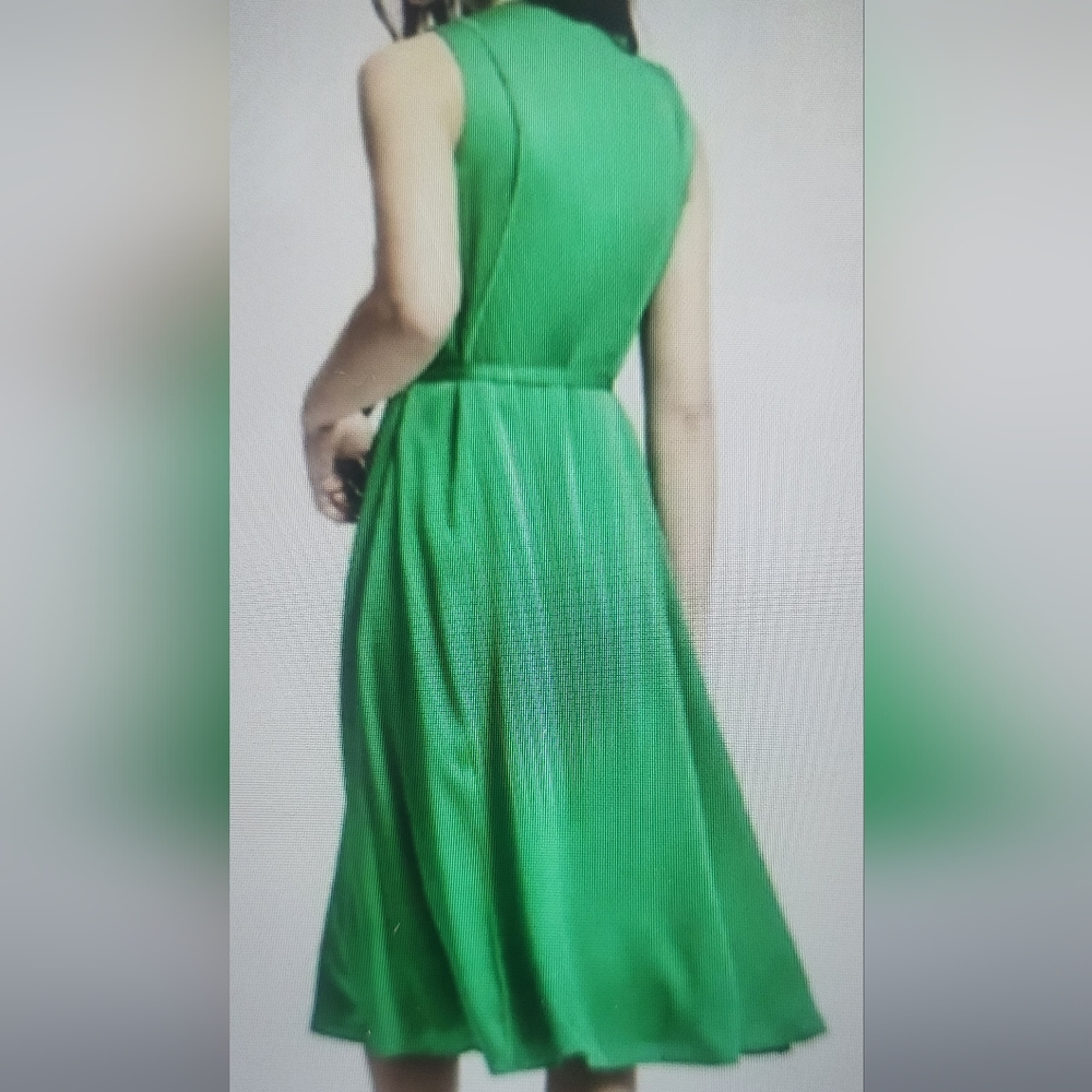 Banana Republic Green Wrap Midi Silk Sleeveless Dress NWT - Picture 3 of 11